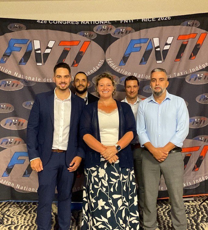 Le bureau national de la FNTI au 42e congrès national, à Nice en 2026